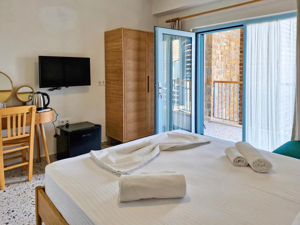 Çift Kişilik,Avlu Manzaralı,Balkonsuz