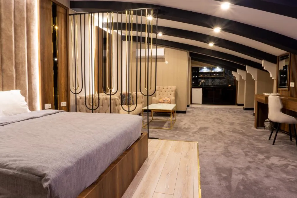 Jakuzili Deluxe Oda,Şehir veya Dağ Manzaralı,Jakuzili