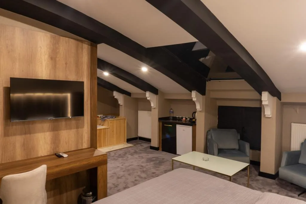 Jakuzili Deluxe Oda,Şehir veya Dağ Manzaralı,Jakuzili