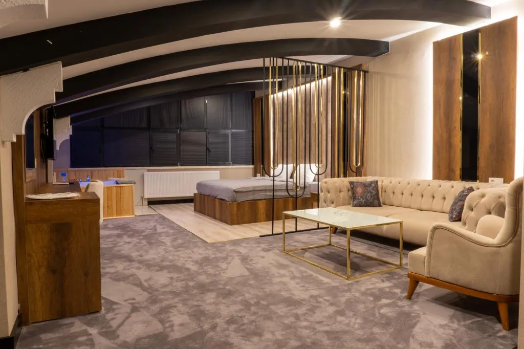 Jakuzili Deluxe Oda,Şehir veya Dağ Manzaralı,Jakuzili