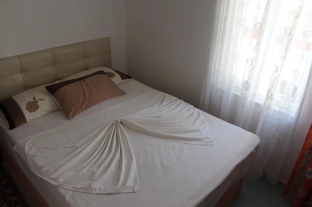 2+1 APART DAİRE (6 Kişi)