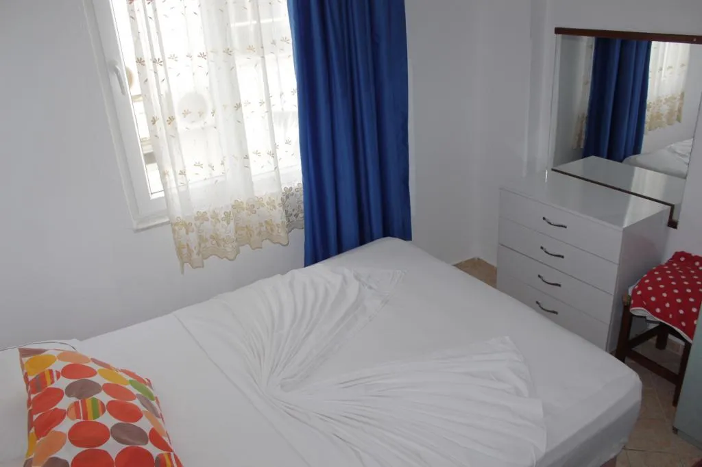 2+1 APART DAİRE (6 Kişi)