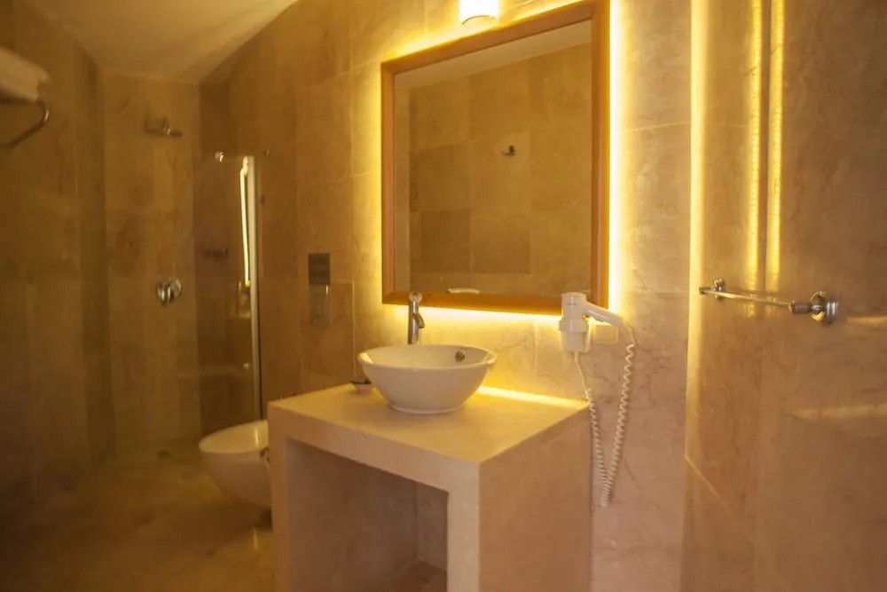 Deluxe Tek Büyük Yataklı Oda, Kişiye Özel Havuzlu