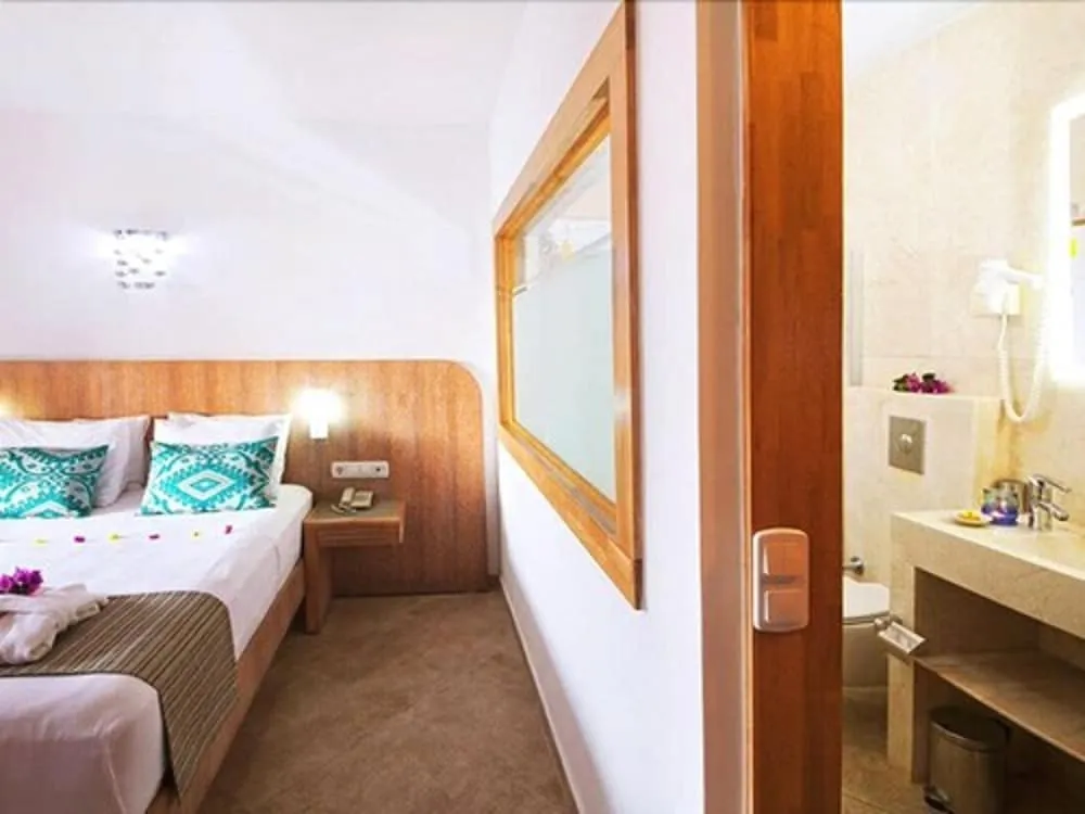 Standard Room Land View