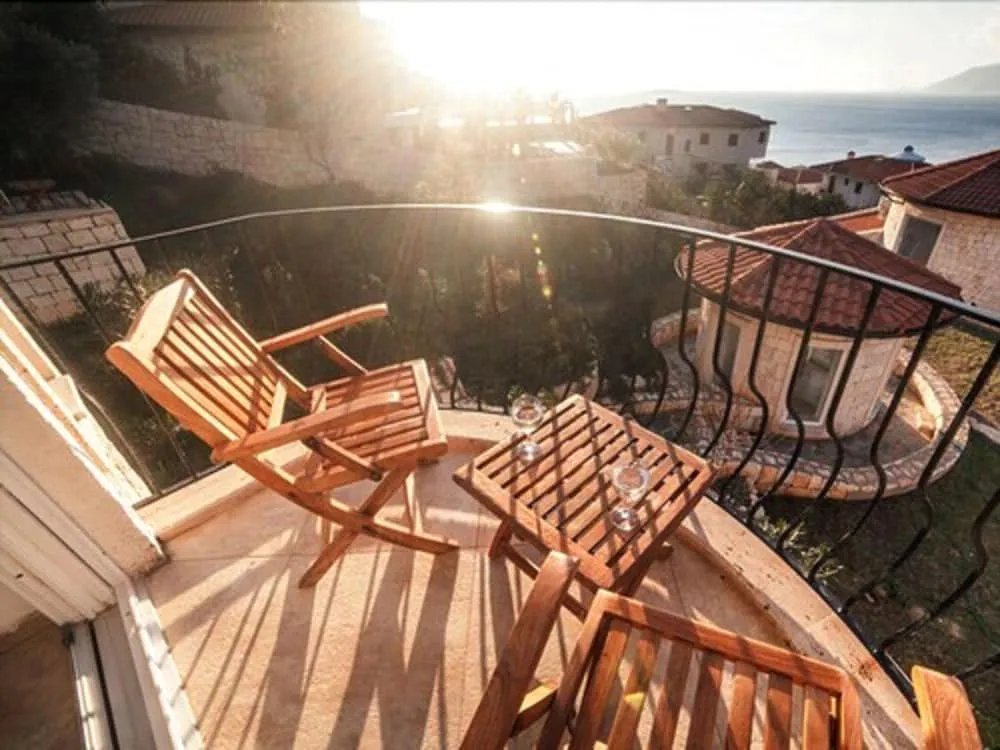 Sunset Suite