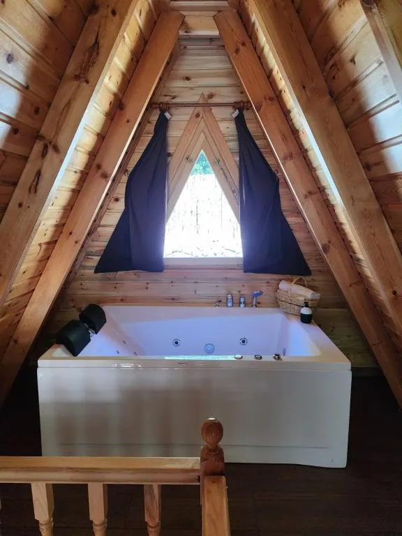 Bungalow,Orman Manzaralı,Balkonlu
