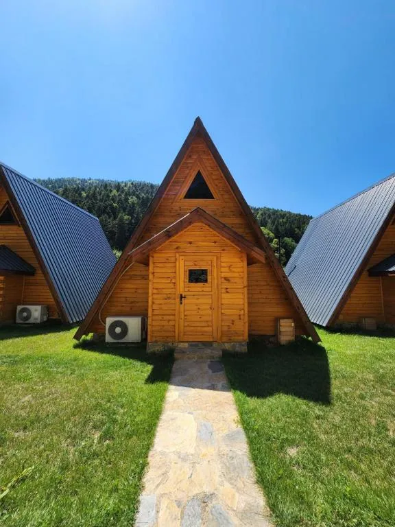Bungalow,Orman Manzaralı,Balkonlu