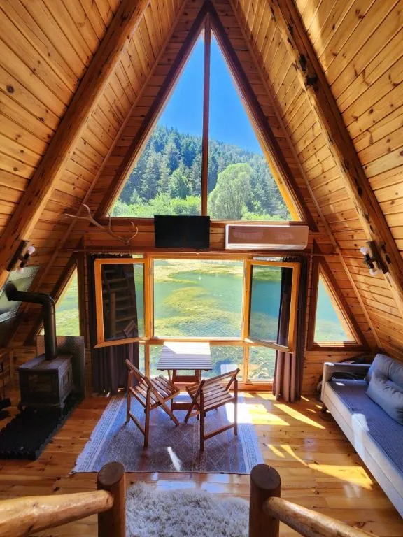 Bungalow,Orman Manzaralı,Aileye Özel