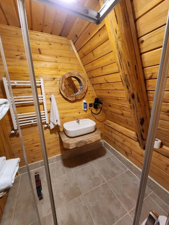 Bungalow,Orman Manzaralı,Aileye Özel