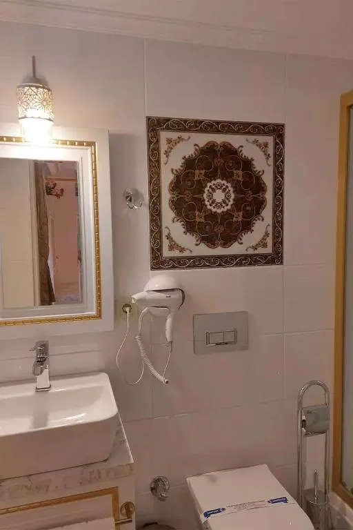 Standart Oda,Kara Manzaralı,Balkonsuz