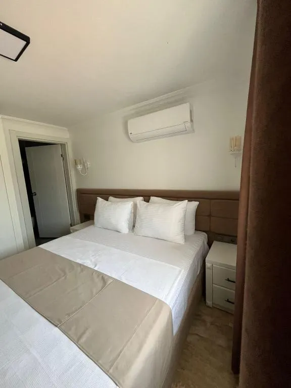 Standart Oda,Bahçe veya Sokak Manzaralı,1. Kat