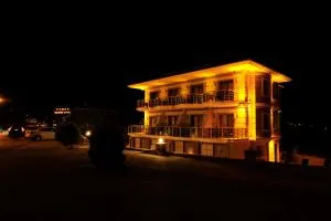Cunda Demir Otel