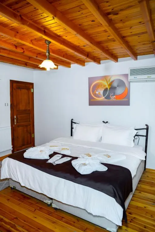 Standart Oda Balkonlu,Bahçe Manzaralı,Balkonlu