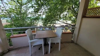 Güneş Otel