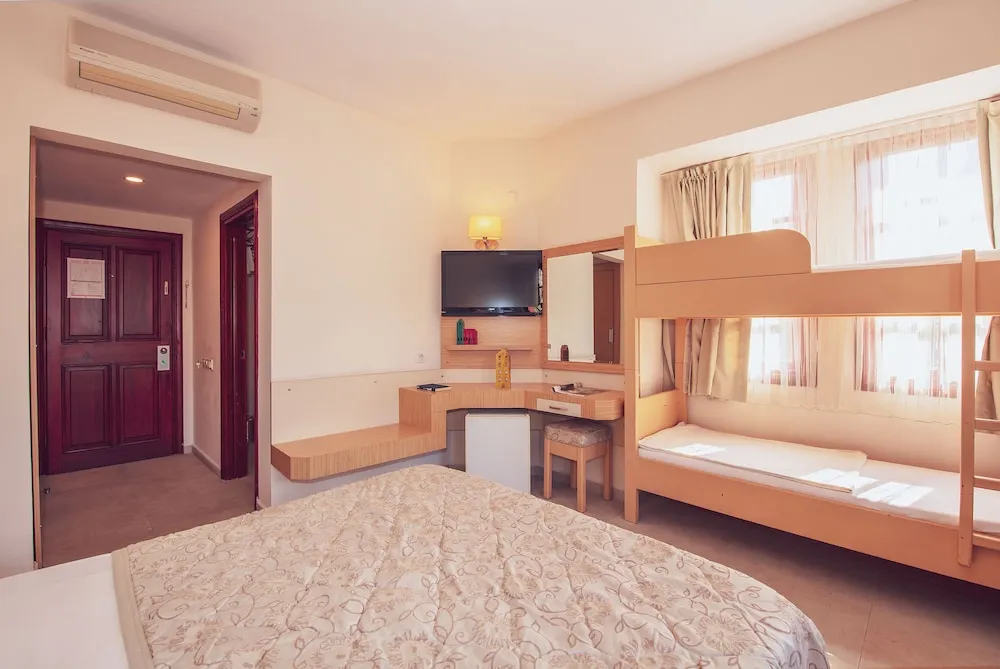 Bunkbed Room