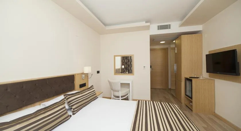 Standart Oda,Şehir Manzaralı