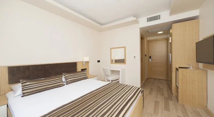Standart Oda,Şehir Manzaralı