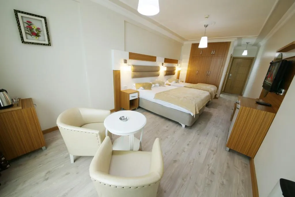 Standart Oda,Deniz ve Şehir Manzaralı,Klimalı
