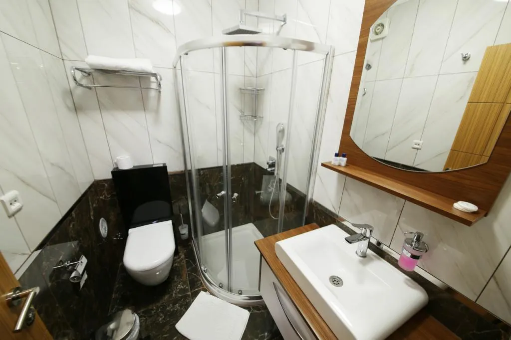 Standart Oda,Deniz ve Şehir Manzaralı,Klimalı