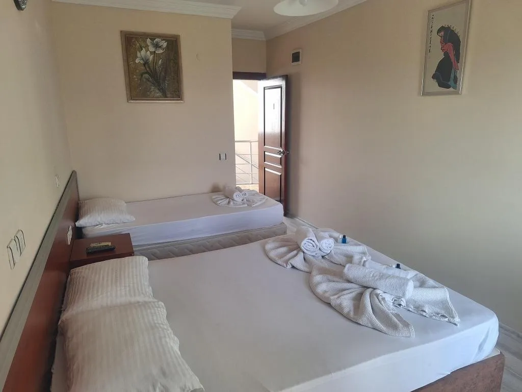 Standart Oda,Kısmi Deniz Manzaralı,Balkonlu