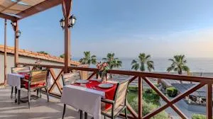 Adora Calma Beach Hotel (Adult Only +16)
