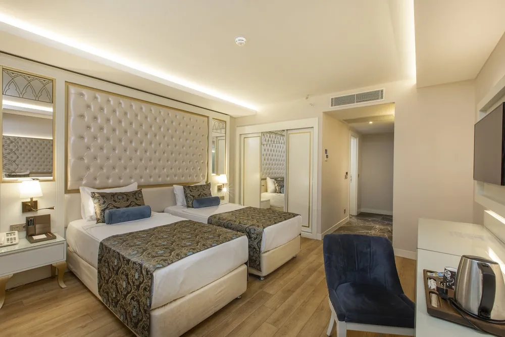 Standard Oda, Bahçe Manzaralı