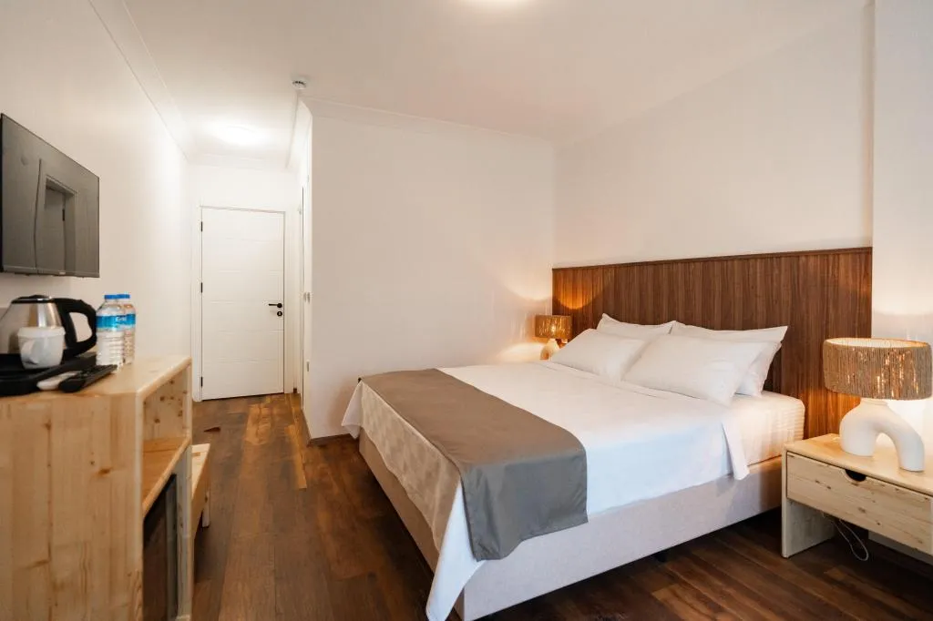 Comfort Oda,Kısmi Deniz Manzaralı,Balkonlu veya Fransız Balkonlu