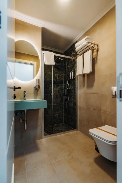 Comfort Oda,Kısmi Deniz Manzaralı,Balkonlu veya Fransız Balkonlu