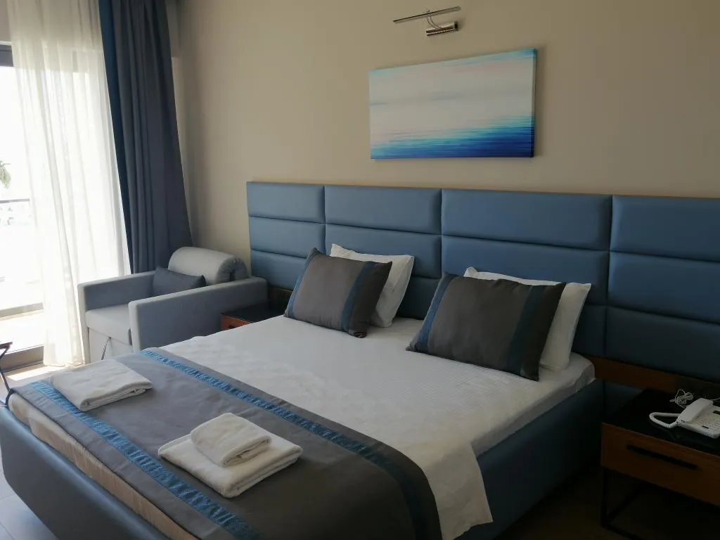 Standart Oda,Deniz Manzaralı,Balkonlu