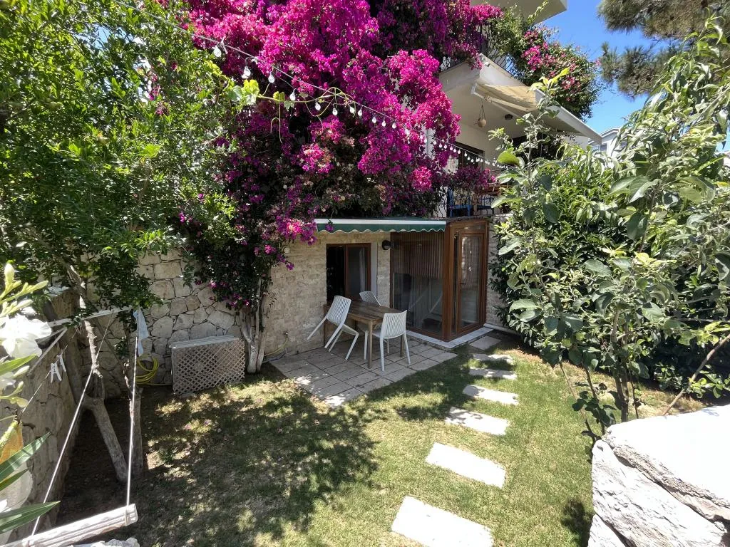 Apartment,Dağ Manzaralı,Özel Bahçeli