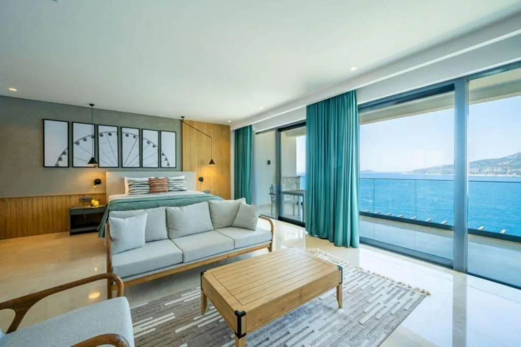 Süperior Deniz Manzaralı Oda