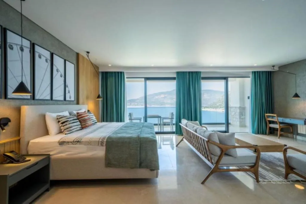Süperior Deniz Manzaralı Oda