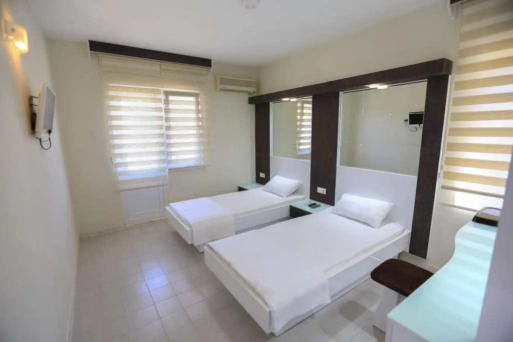 Standart Oda,Bahçe Manzaralı,Balkonlu