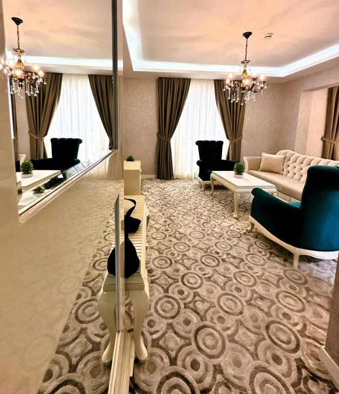 Deluxe Suit,Havuz Manzaralı,Jakuzili