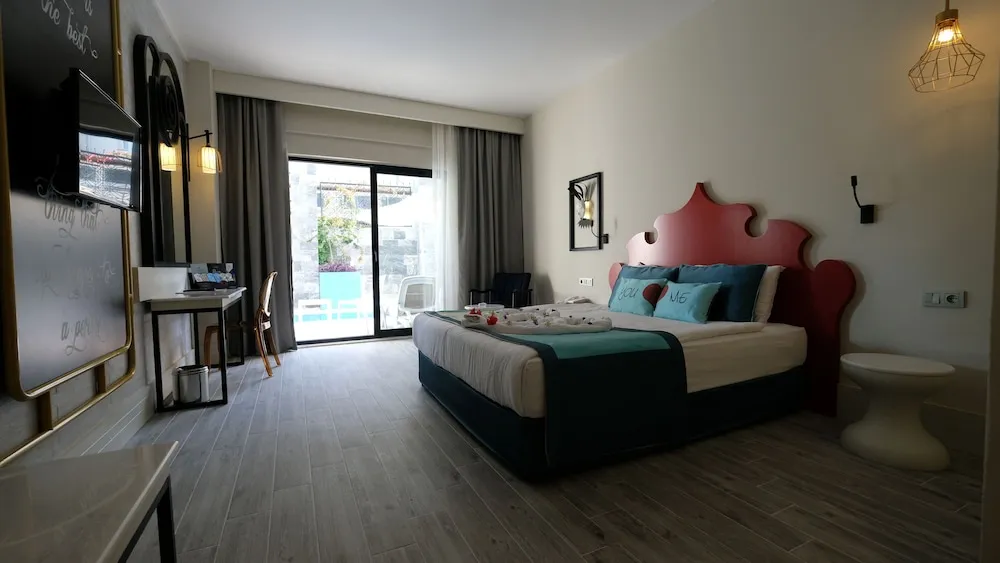 Comfort Oda, Sigara İçilmez, Kısmi Deniz Manzaralı