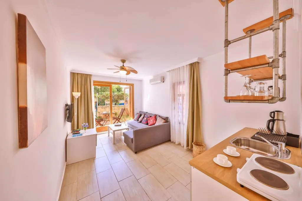 Yoga House Garden Room