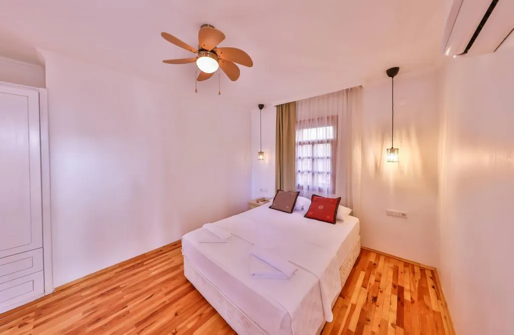 Yoga House Balkonlu Oda
