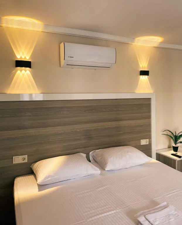 Deluxe Havuz Oda,Havuz veya Bahçe Manzaralı,Verandalı