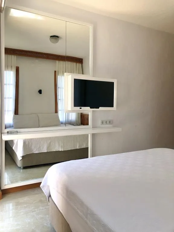 Standart Oda,Kara Manzaralı,Balkonlu