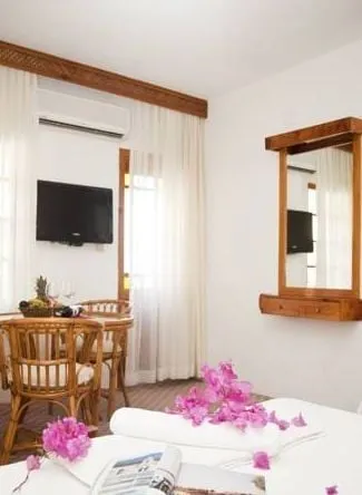 Standart Oda,Kara Manzaralı,Balkonlu