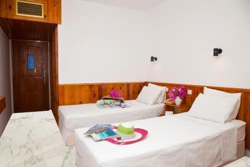 Standart Oda,Kara Manzaralı,Balkonlu