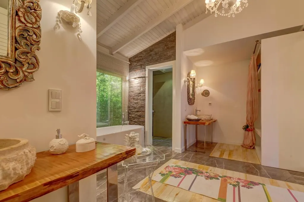 Luxury Suite,Bahçe Manzaralı