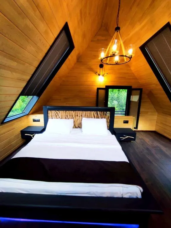 VIP King Suite Bungalow