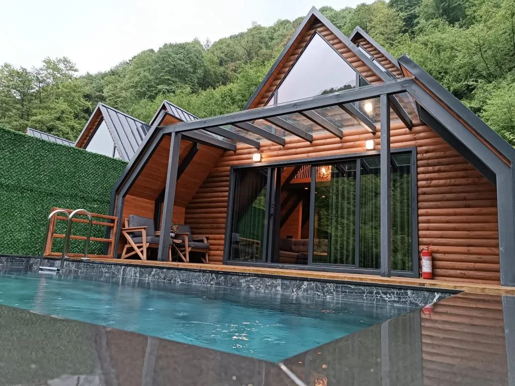 Vip King Suite Bungalow(Isıtmalı Açık Havuz)