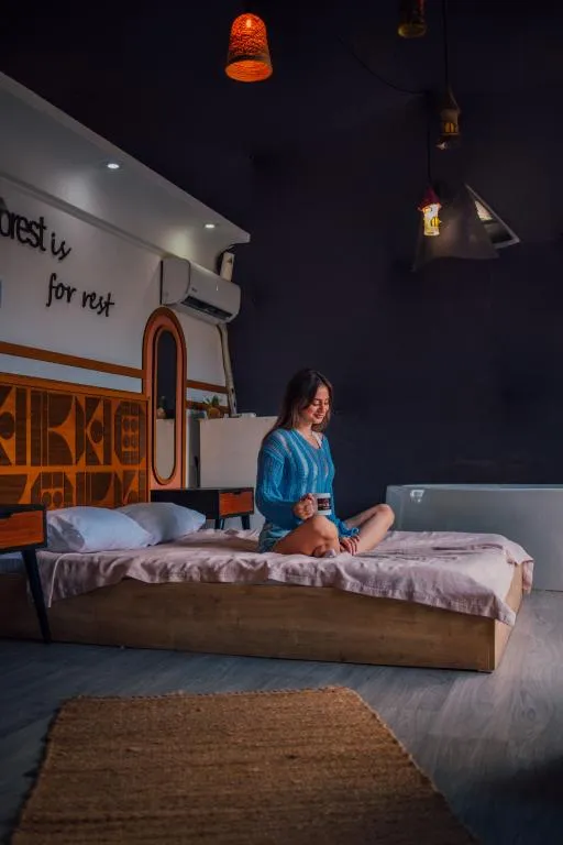 Glamping Suit Dome