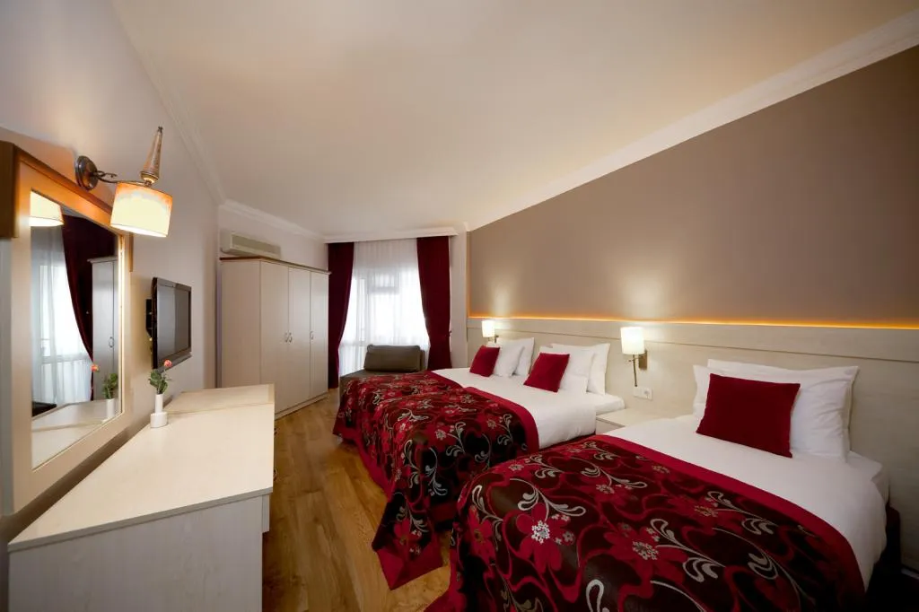 Standart Oda,Bahçe Manzaralı,Balkonlu
