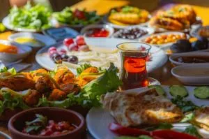 Sukha Inn Hotel & Beach