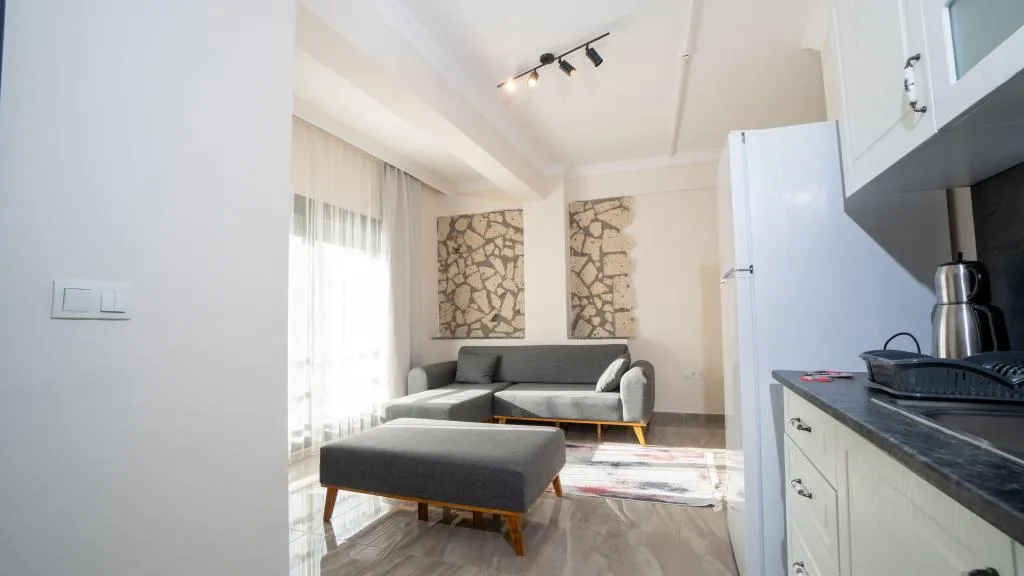 Daire-Tek Yatak Odalı,Şehir veya Dağ Manzaralı,Balkonlu