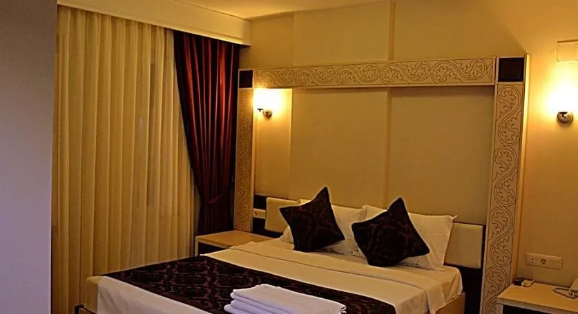 Standart Oda,Şehir Manzaralı