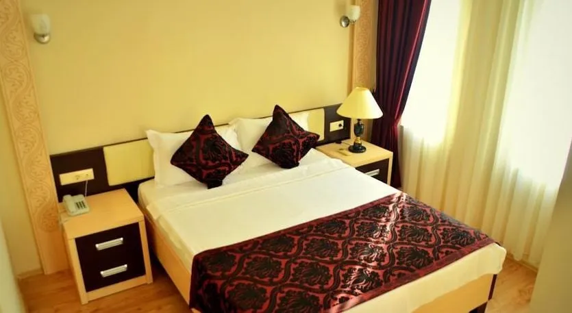 Standart Oda,Şehir Manzaralı